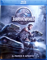 Jurassic World (Blu-ray Movie)